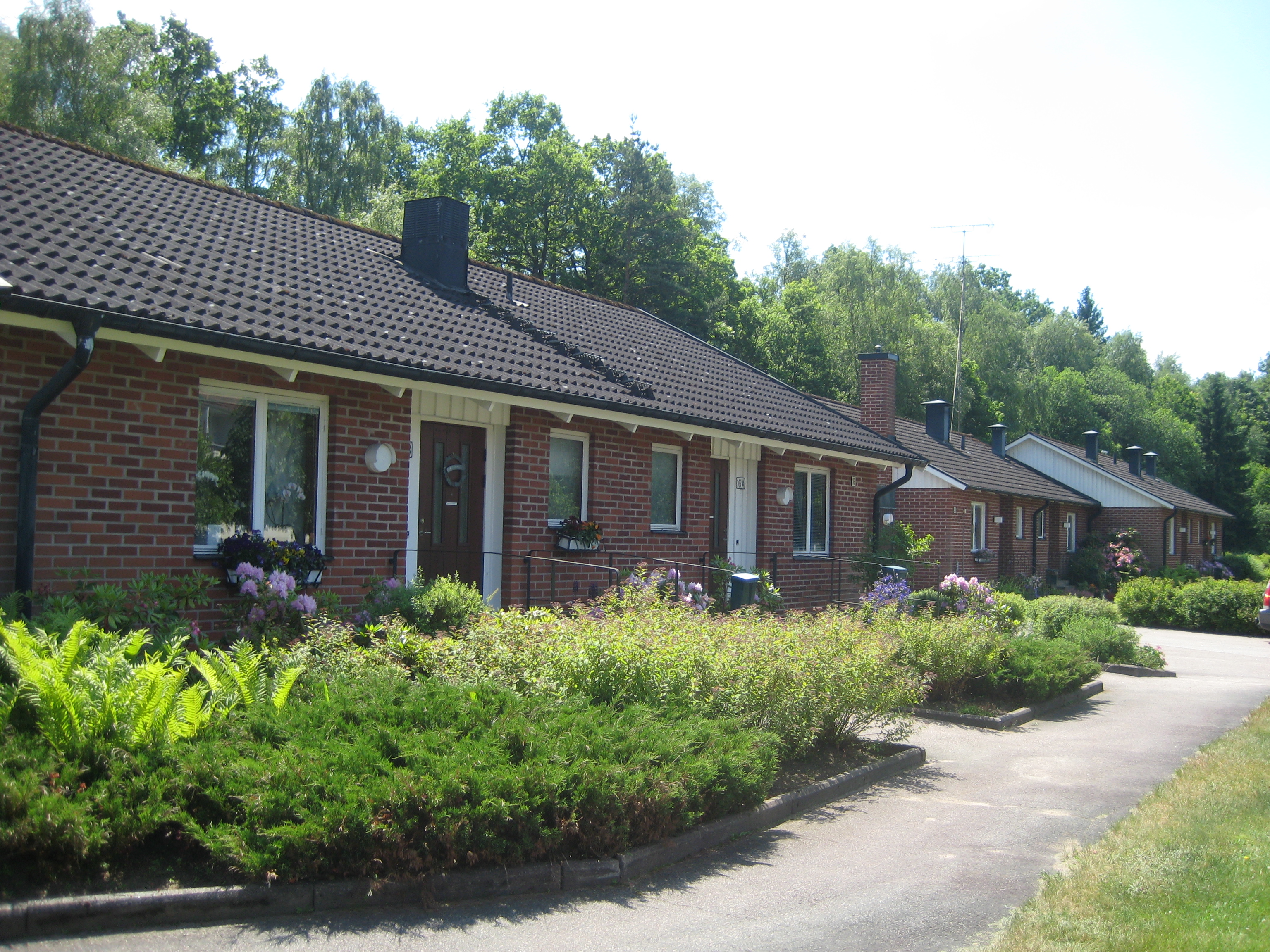 Dalavägen 14, 16
